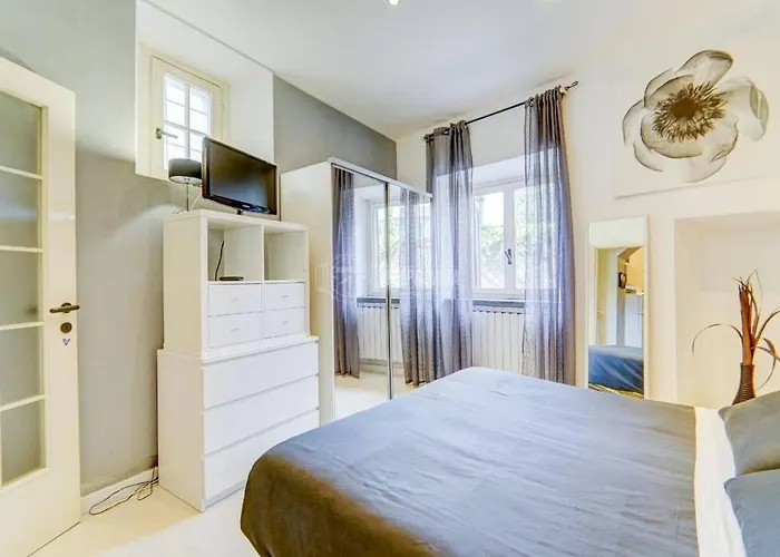 Le Petit Noah 1 Pombia